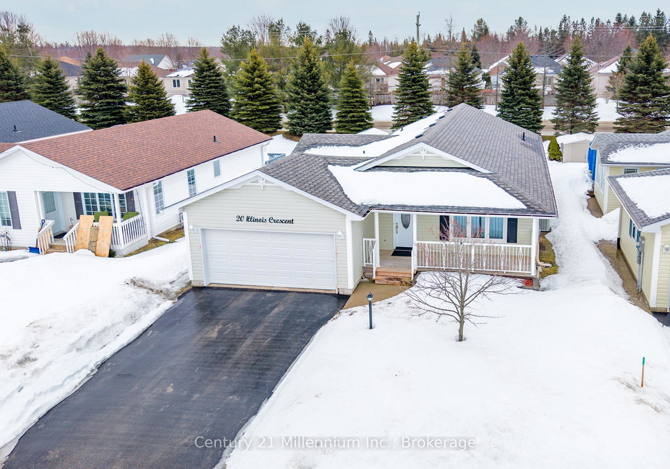 20-illinois-crescent-wasaga-beach-ontario-s12872042