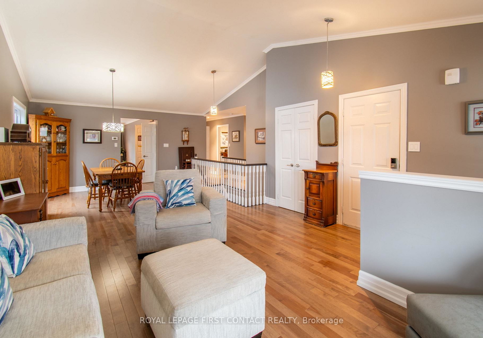 249-esther-drive-barrie-ontario-s12873356