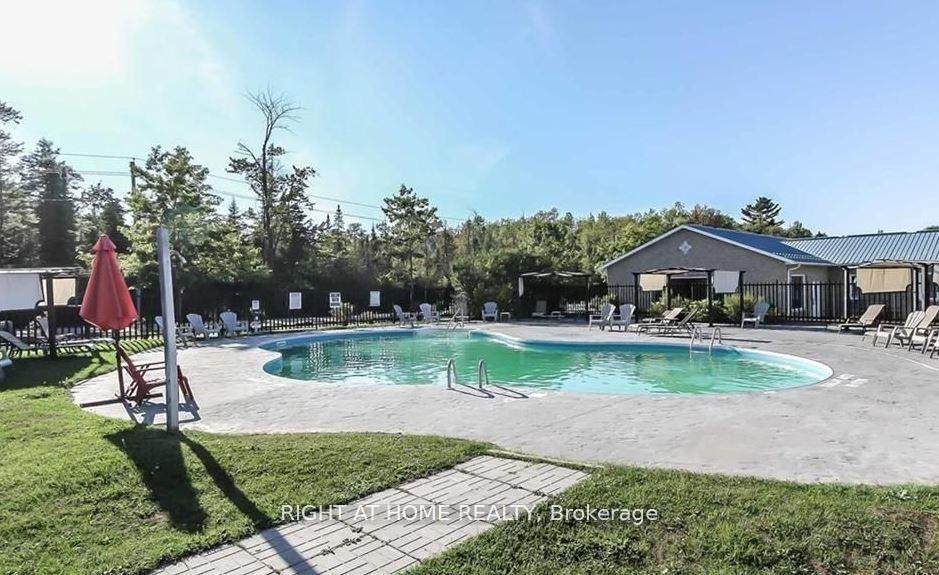7-nipagon-circle-wasaga-beach-ontario-s12873500