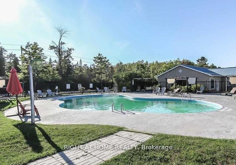 7-nipagon-circle-wasaga-beach-ontario-s12873500