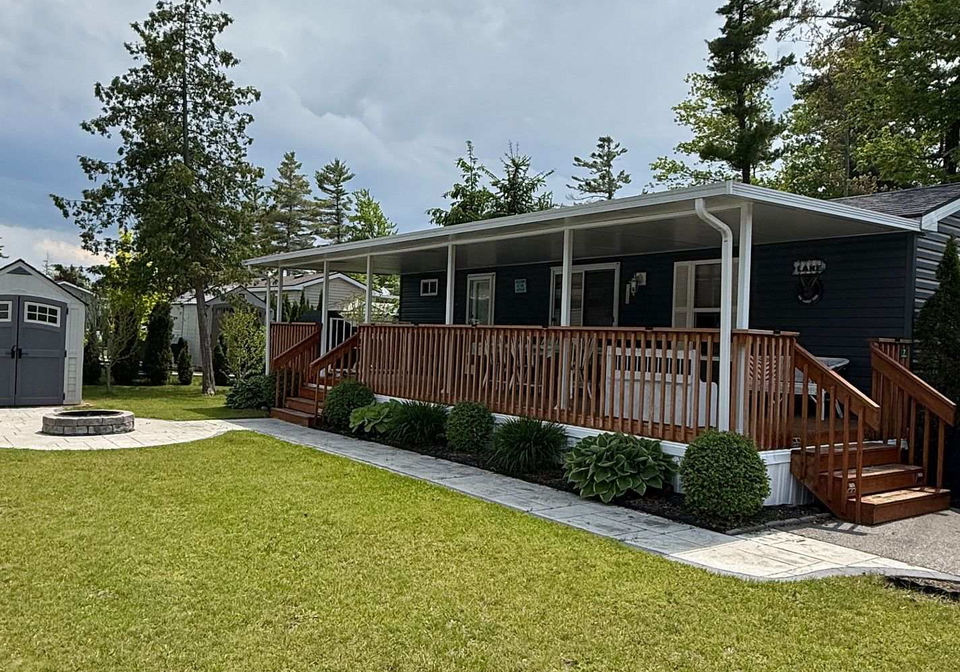 7-nipagon-circle-wasaga-beach-ontario-s12873500
