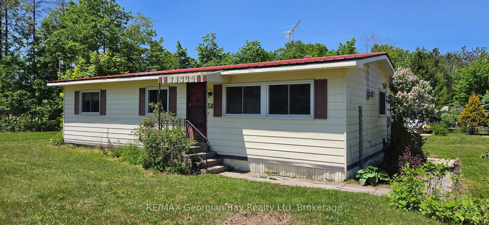5263-elliott-side-road-tay-ontario-s12874990