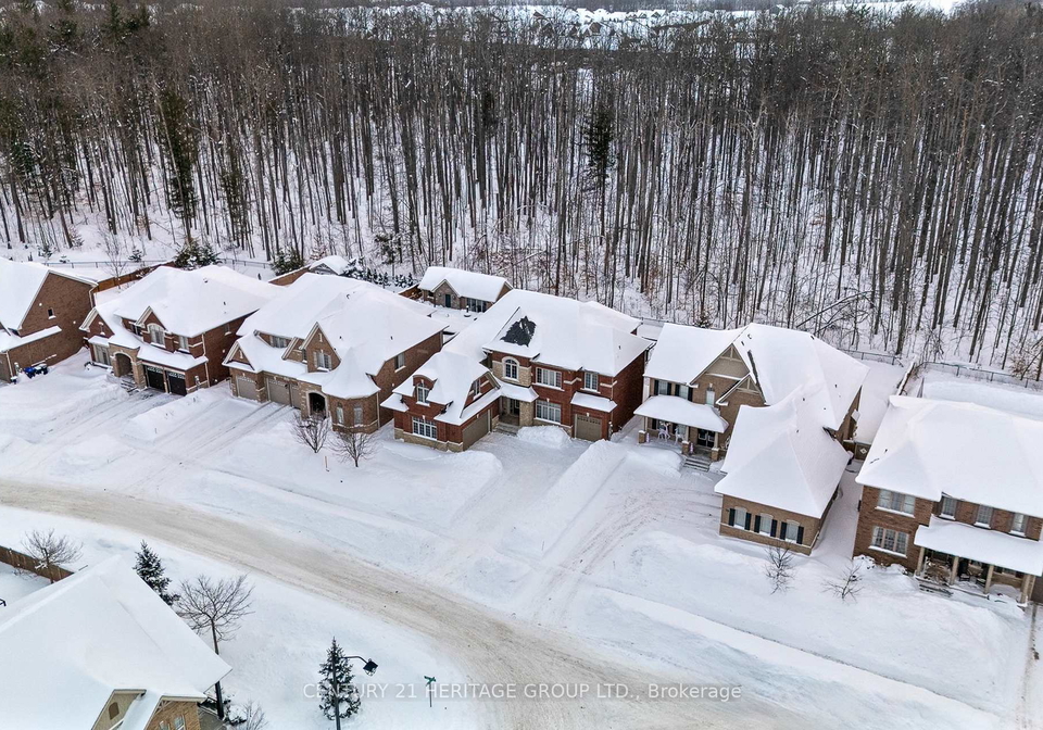 77-trail-boulevard-springwater-ontario-s12875196