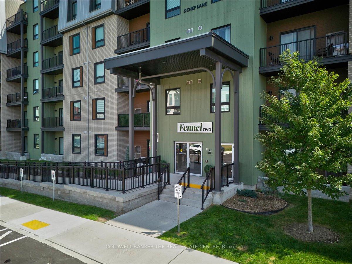 5-chef-lane-barrie-ontario-s12876356