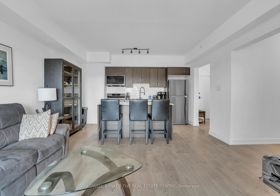 5-chef-lane-barrie-ontario-s12876356