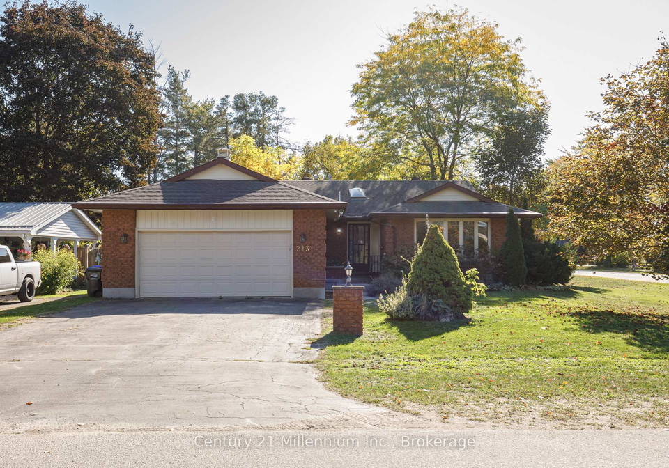 213-jane-street-clearview-ontario-s12877204