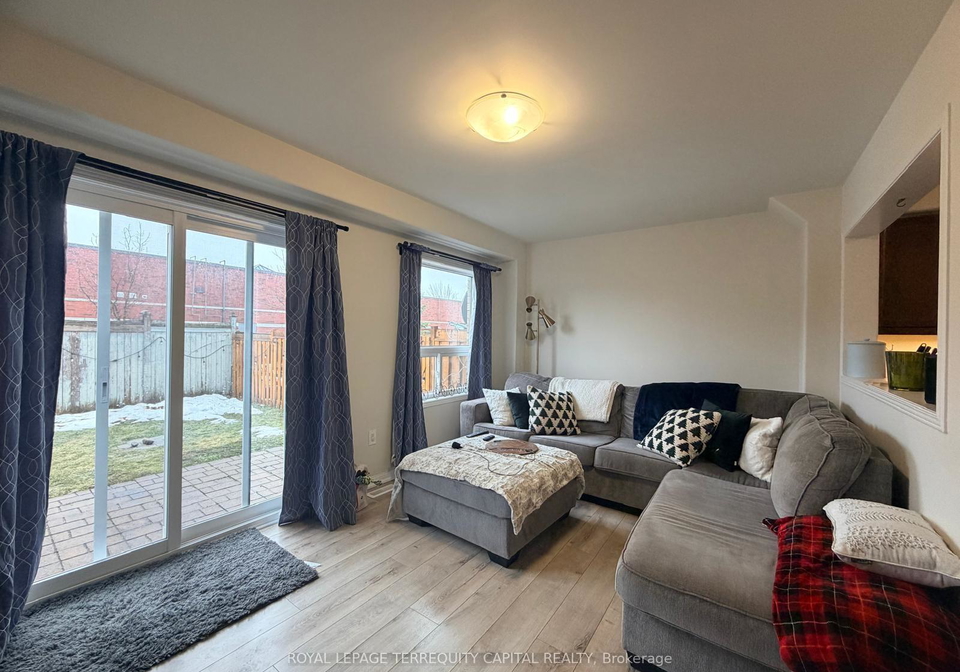 110-majesty-boulevard-barrie-ontario-s12877998