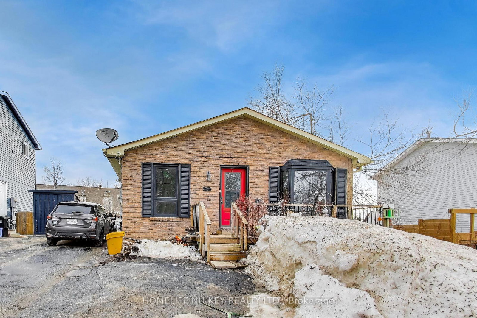 77-frost-trail-barrie-ontario-s12879246