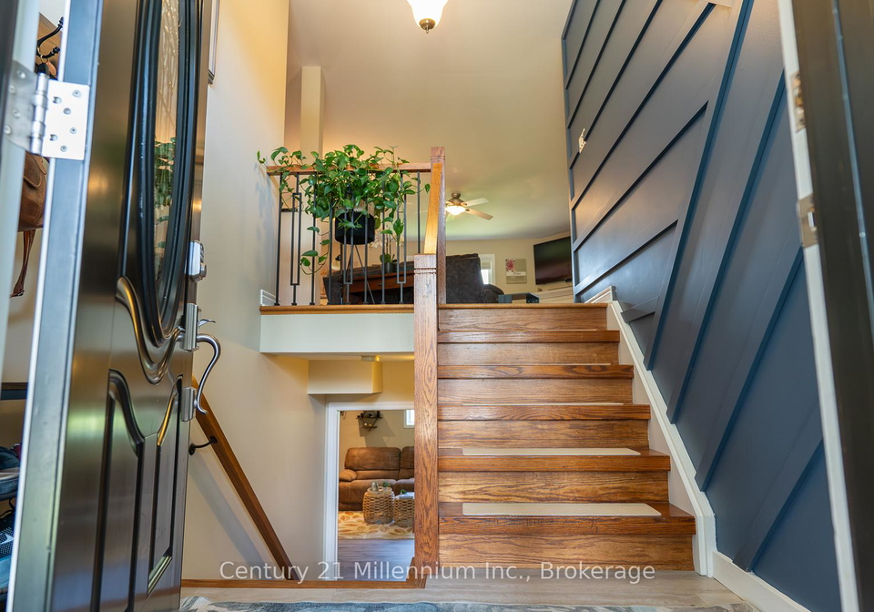 5-sugar-maple-lane-wasaga-beach-ontario-s12880108