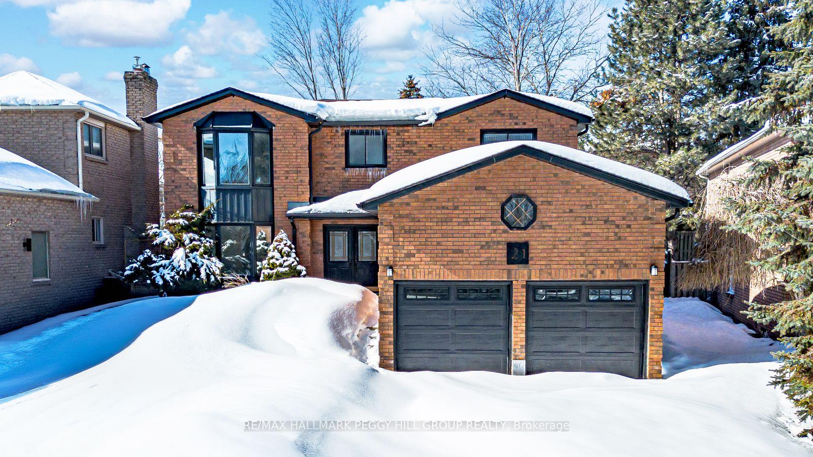 21-autumn-lane-barrie-ontario-s12880394