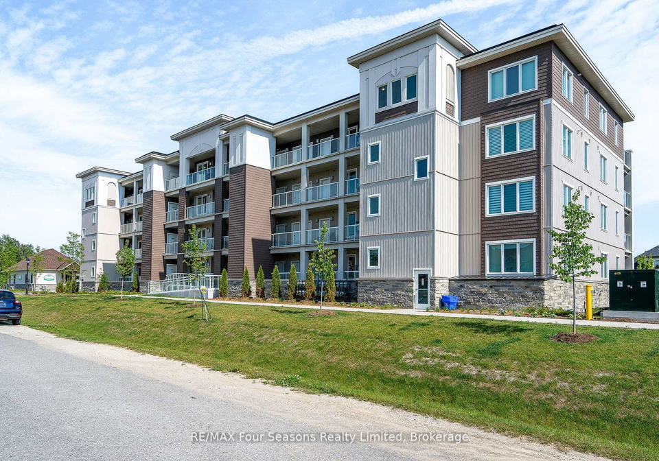 17-spooner-crescent-collingwood-ontario-s12880638