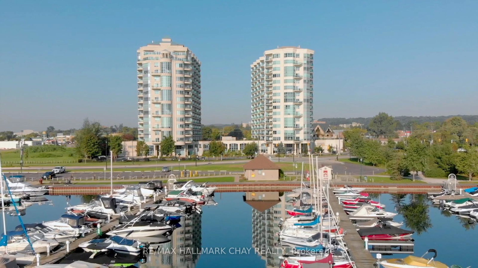 2-toronto-street-barrie-ontario-s12881760
