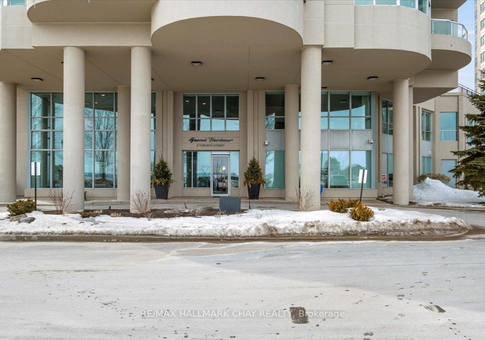 2-toronto-street-barrie-ontario-s12881760