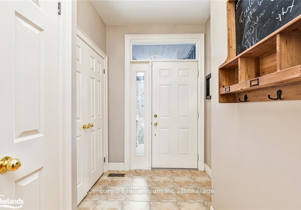 14-wildrose-trail-collingwood-ontario-s12881796