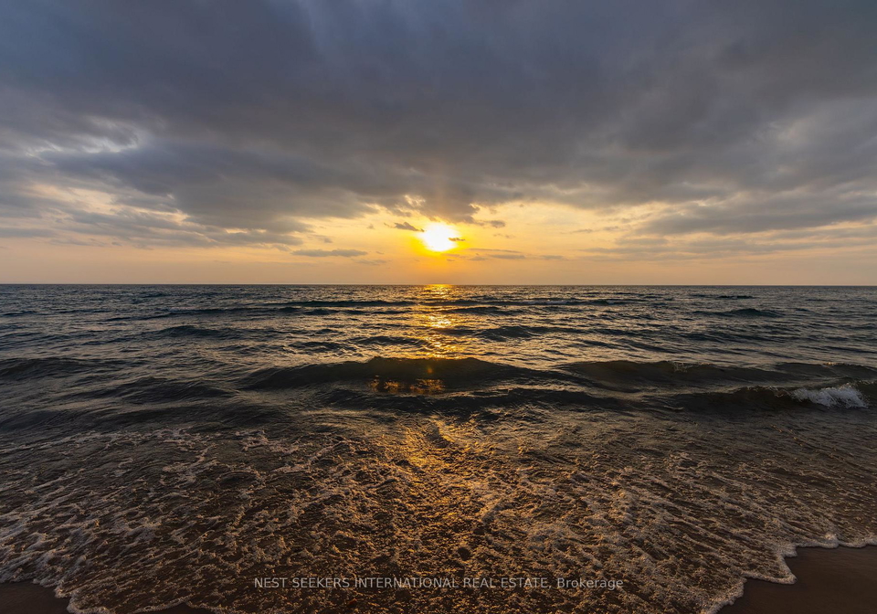 20-tiny-beaches-road-n-tiny-ontario-s12882156
