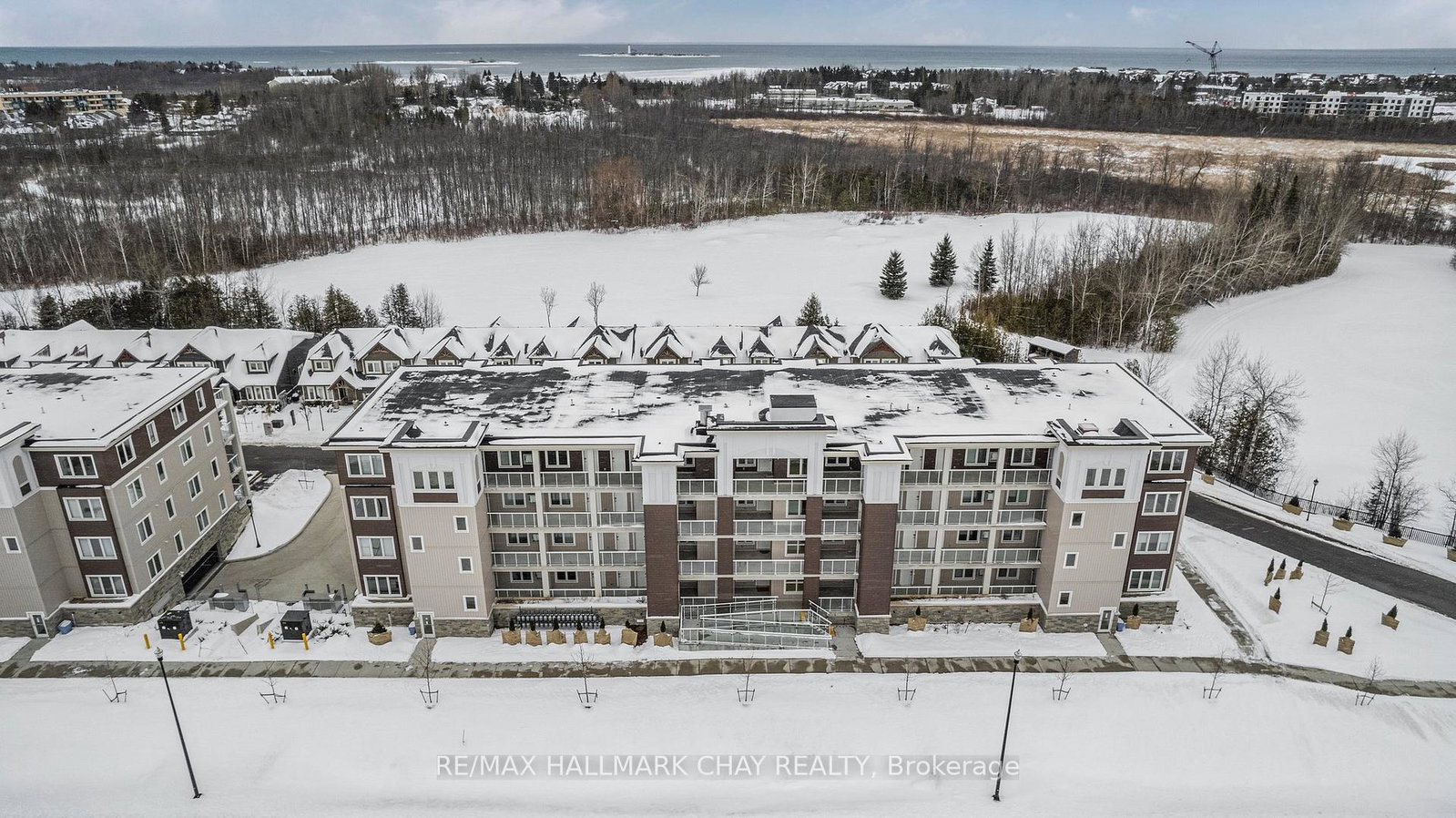 5-spooner-crescent-collingwood-ontario-s12885358