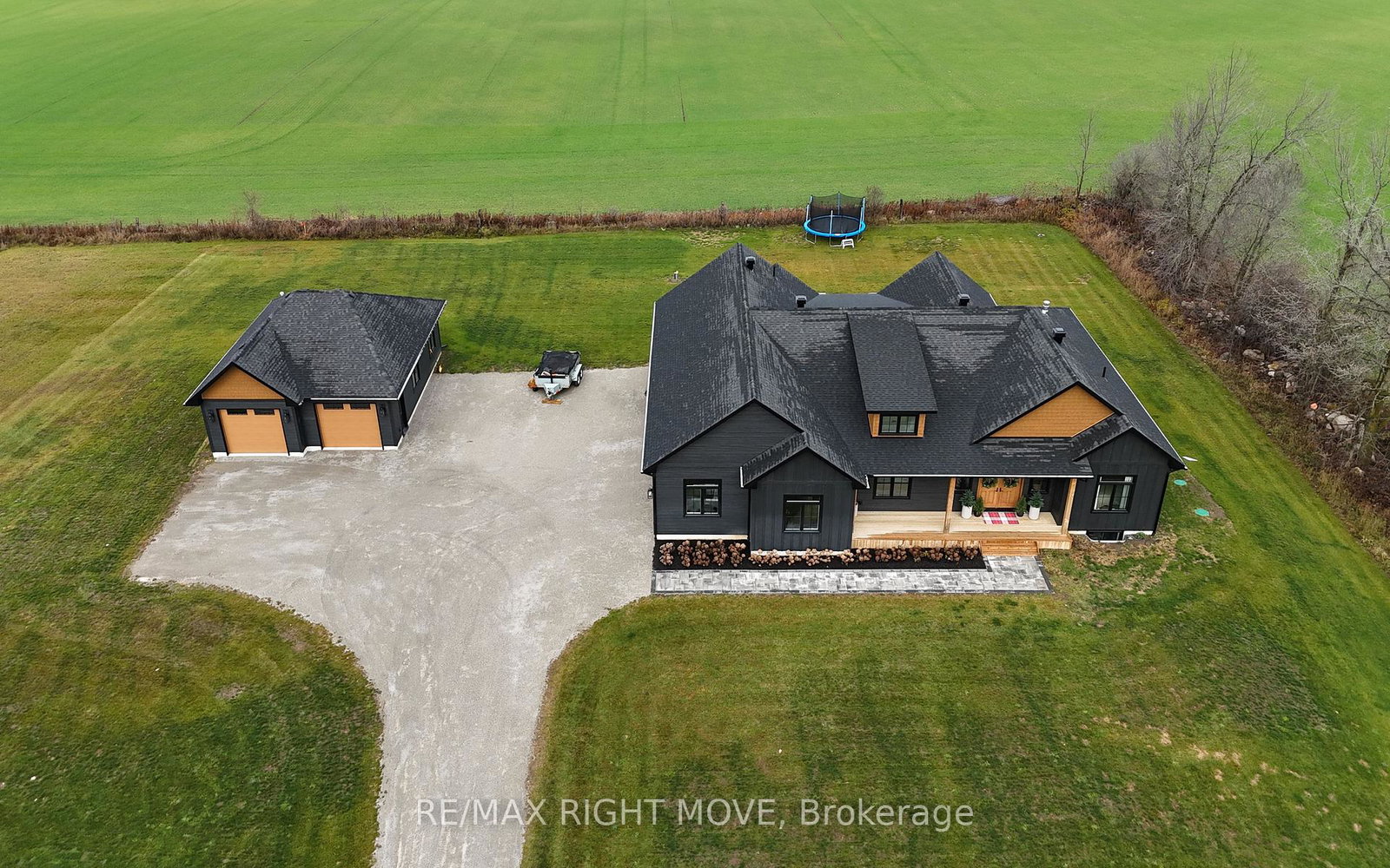 1366-cambrian-road-severn-ontario-s12885636