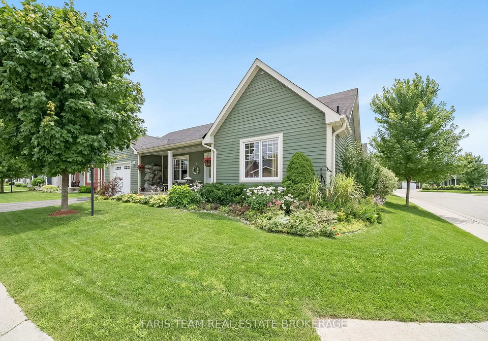 1-bay-moorings-boulevard-penetanguishene-ontario-s12885784