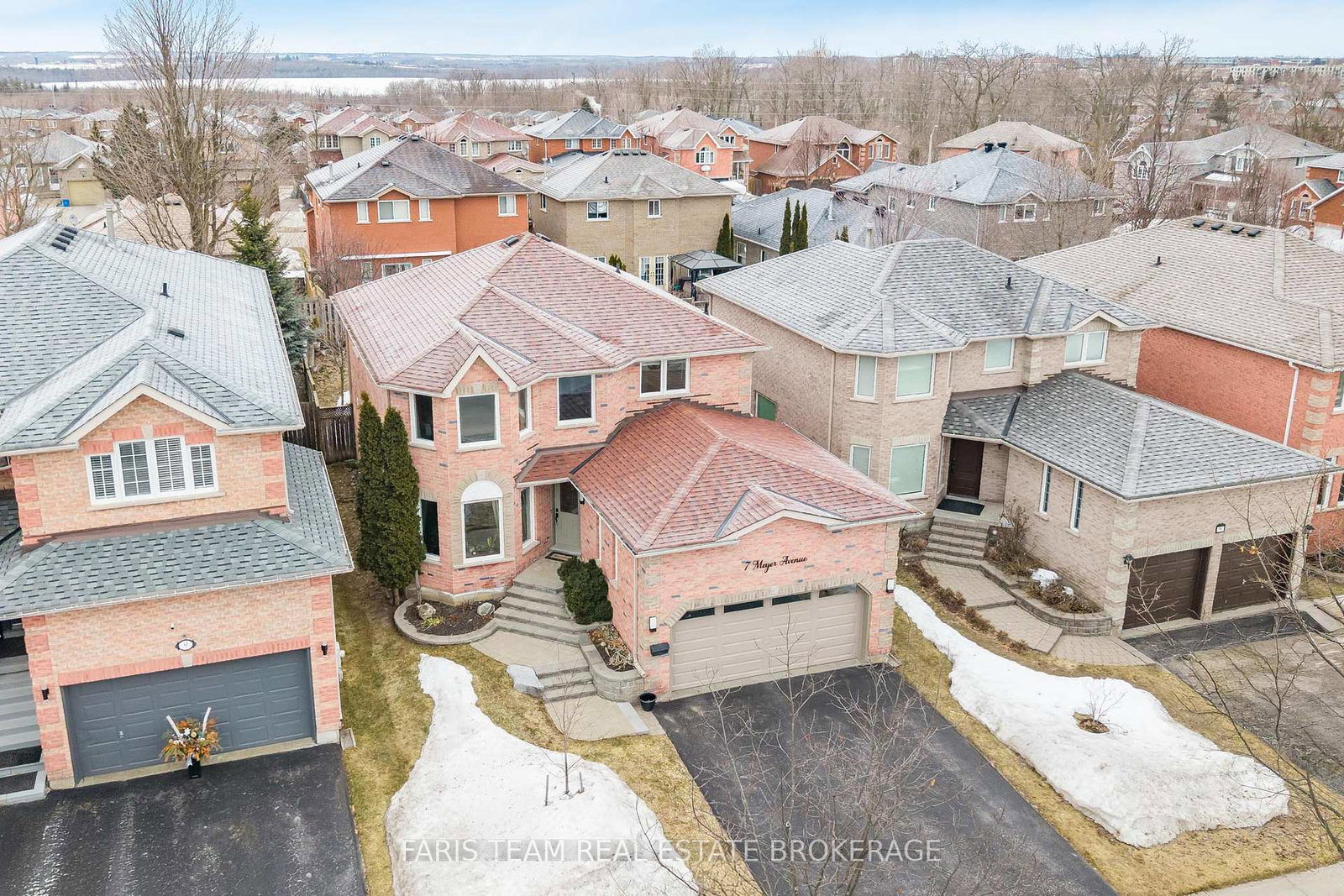 7-meyer-avenue-barrie-ontario-s12885886