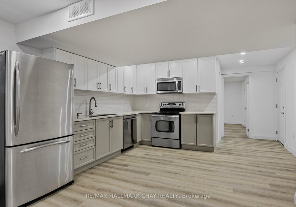 27-spencer-drive-barrie-ontario-s12886972