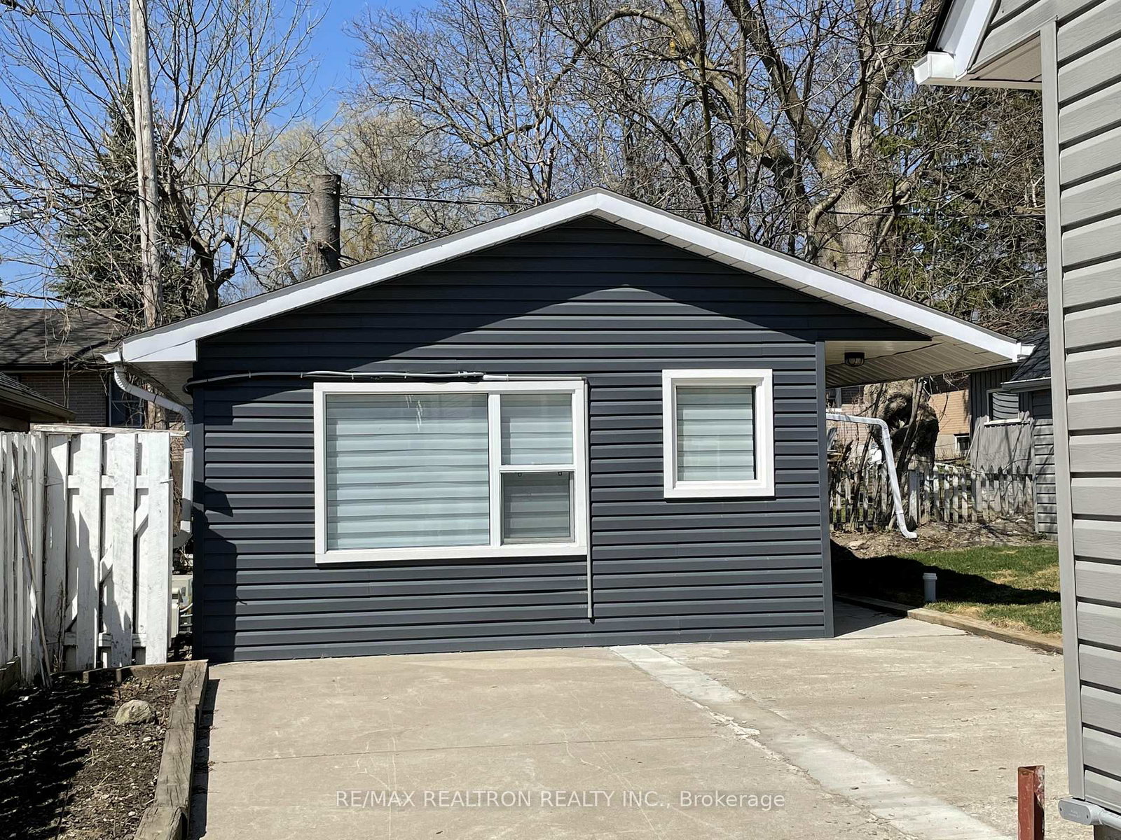 82-gunn-street-barrie-ontario-s12887840