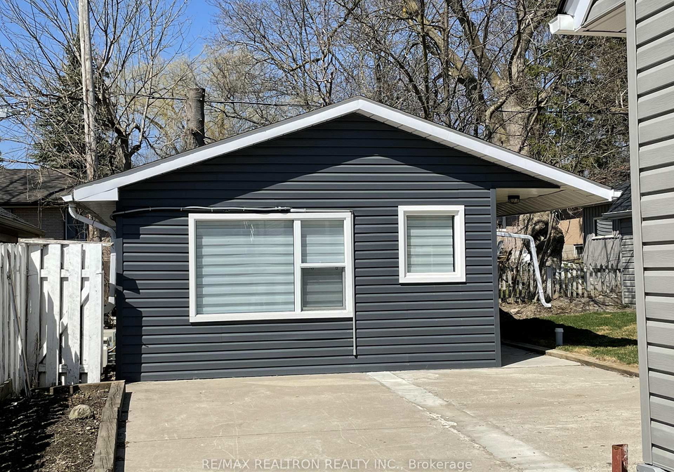 82-gunn-street-barrie-ontario-s12887840