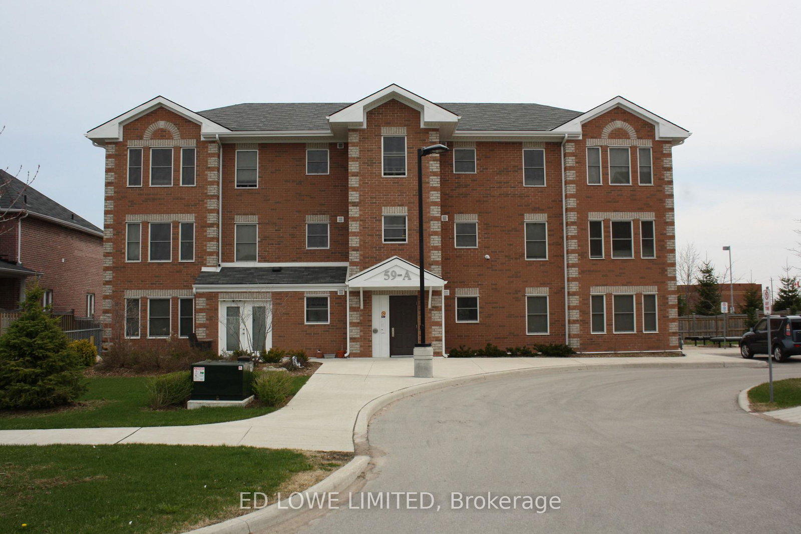 59-arch-brown-court-barrie-ontario-s12888356
