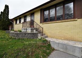 1-vine-street-barrie-ontario-s12888602
