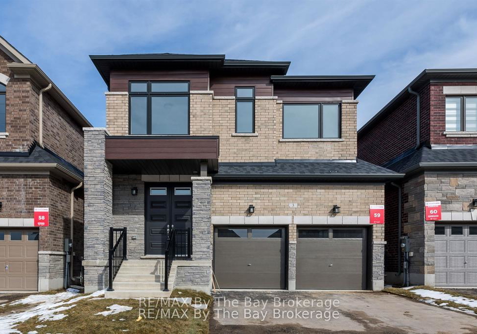 3-periwinkle-road-springwater-ontario-s12888928