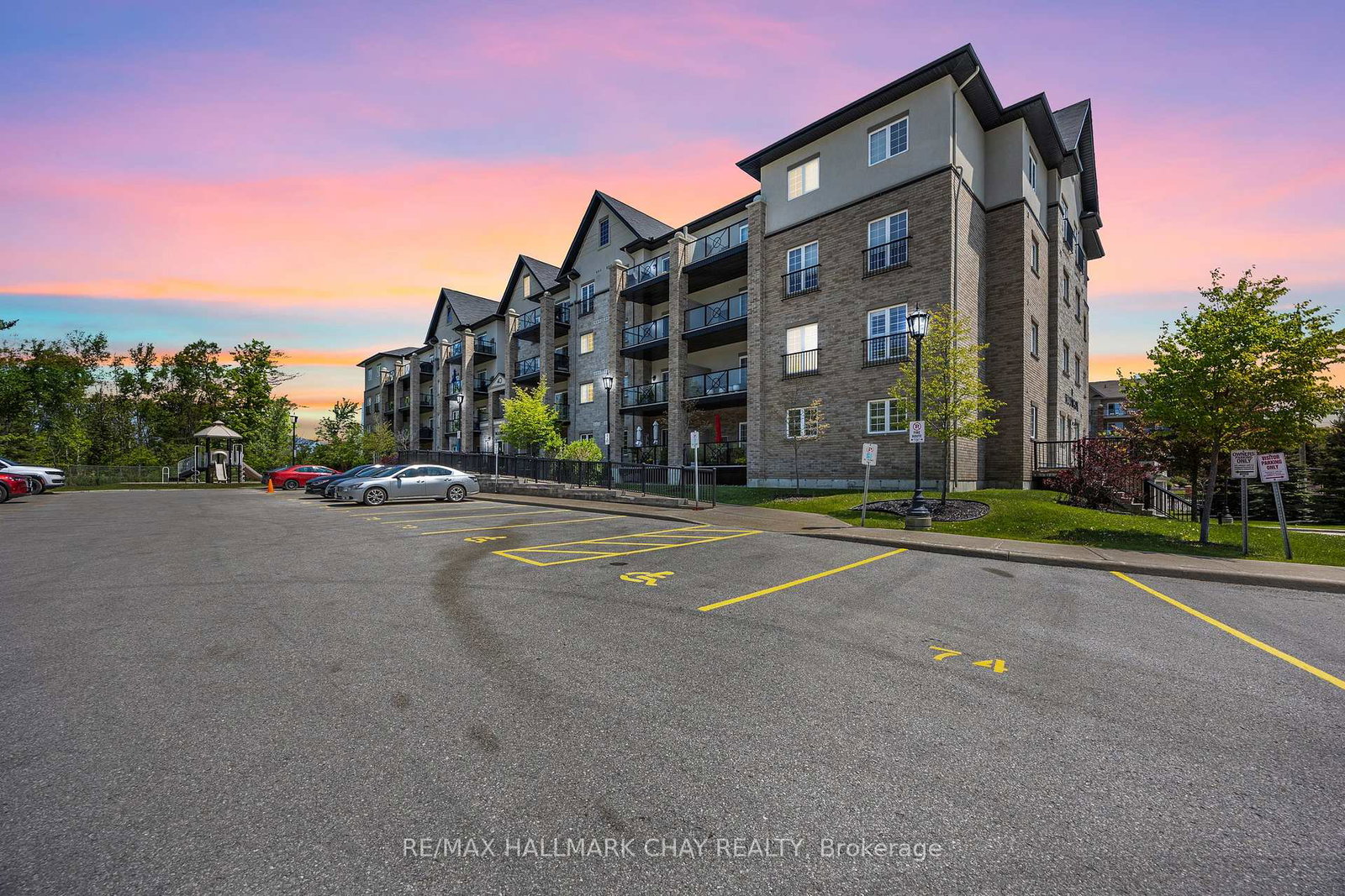 40-ferndale-drive-s-barrie-ontario-s12889566