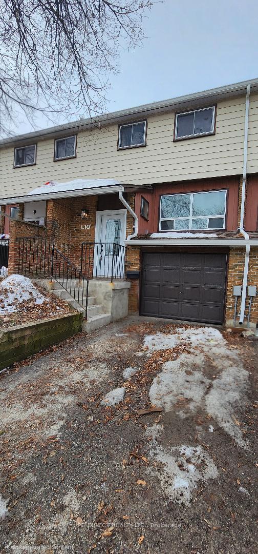 63-ferris-lane-barrie-ontario-s12889870