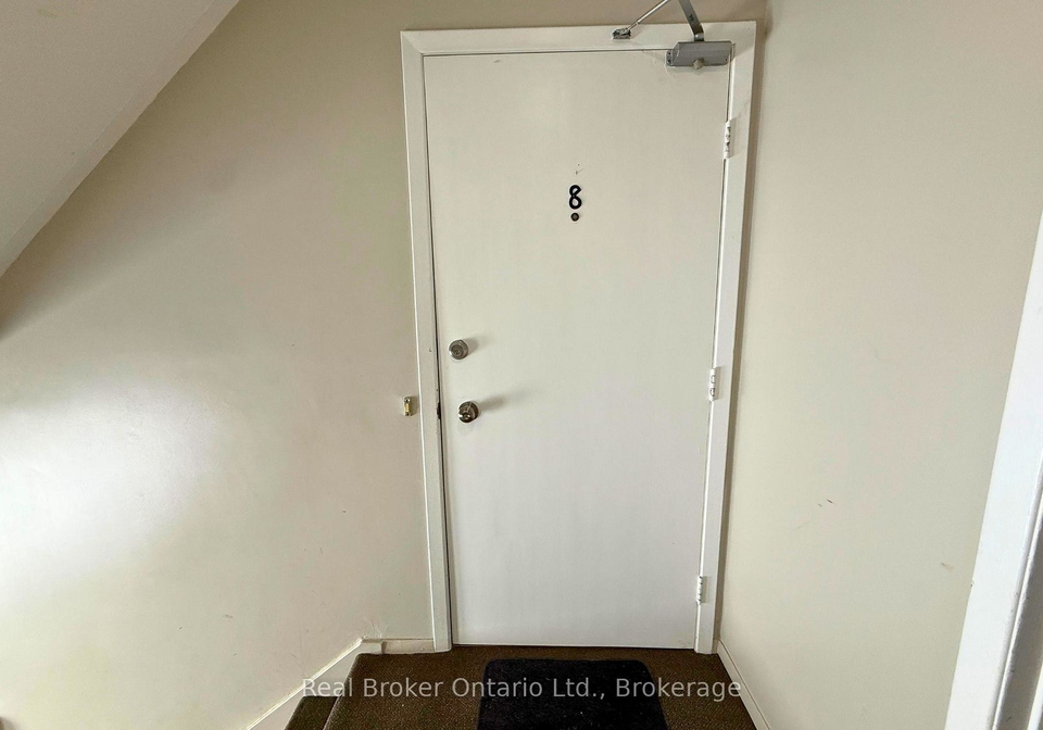 301-west-street-n-orillia-ontario-s12893060