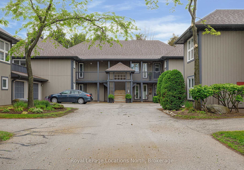 423-mariners-way-collingwood-ontario-s12894716