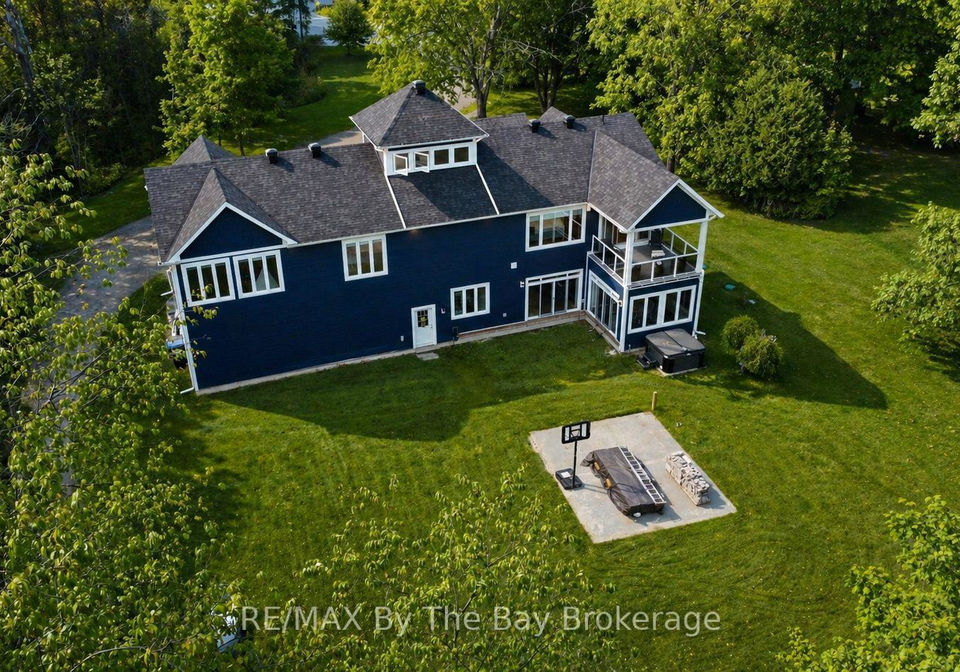 7881-poplar-road-clearview-ontario-s12896858