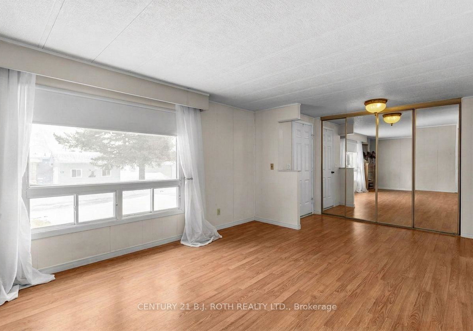 3-donald-street-oro-medonte-ontario-s12898000