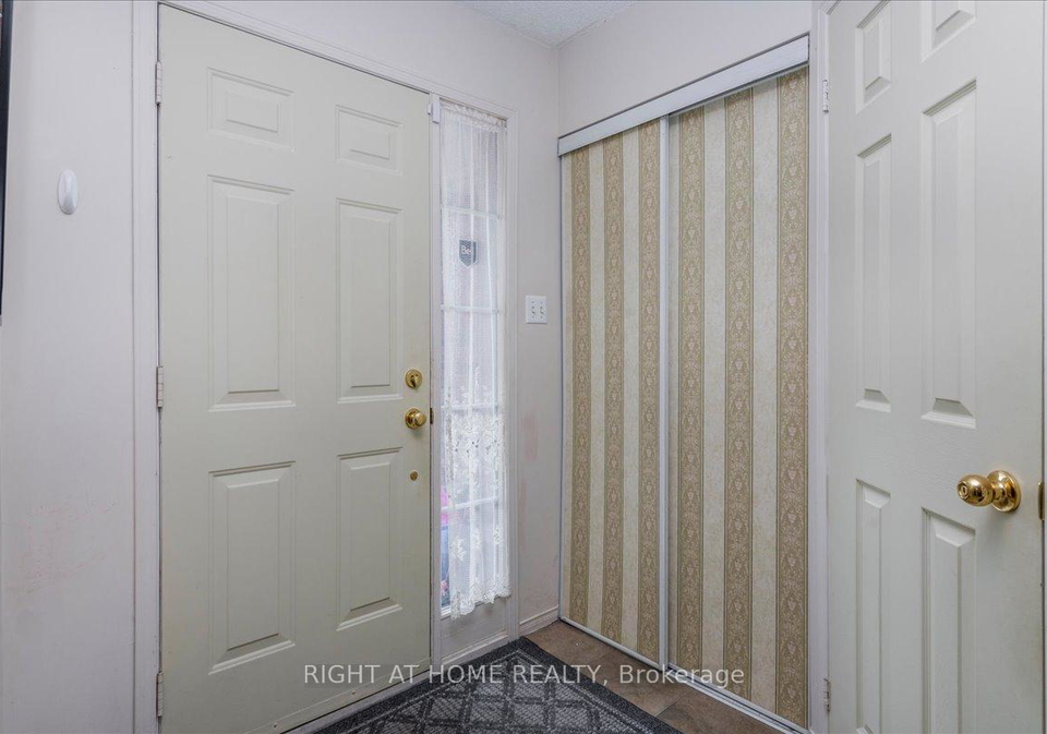 142-leslie-avenue-barrie-ontario-s12898048