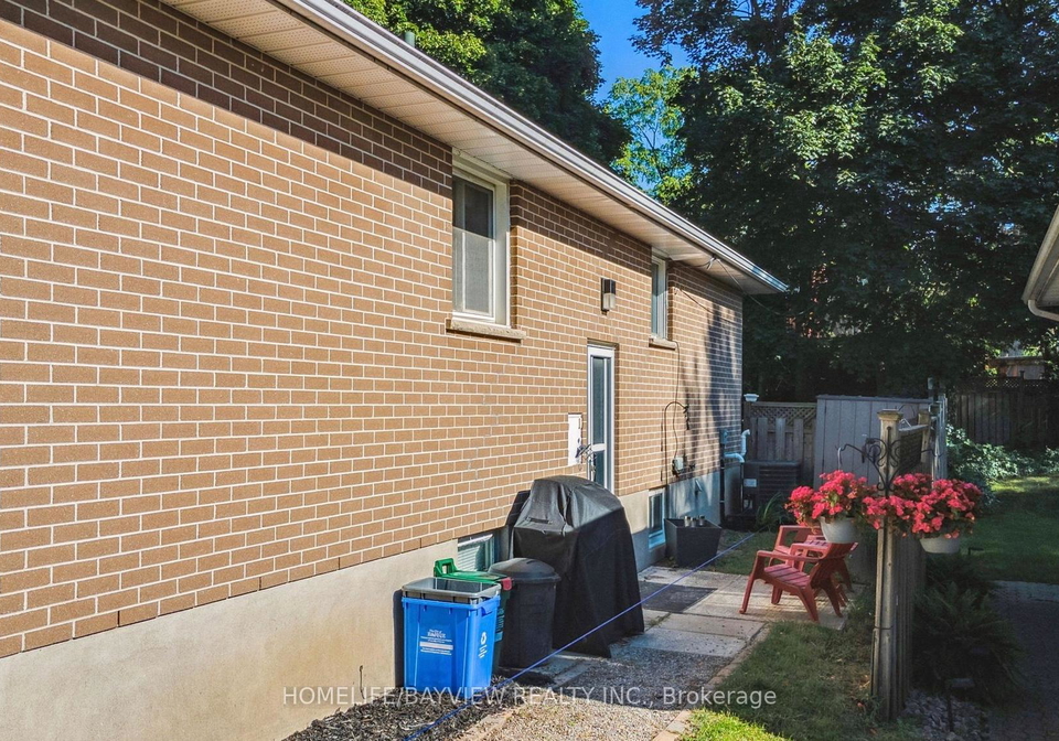 43-queen-street-barrie-ontario-s12898810