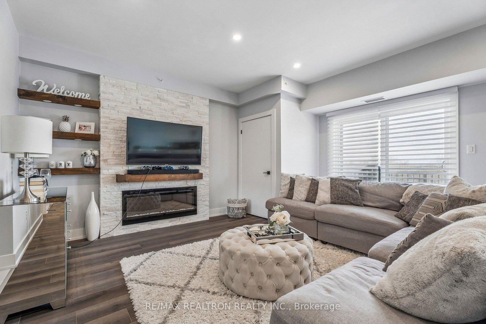 10-culinary-lane-barrie-ontario-s12899584