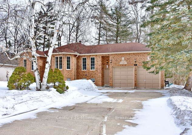 1-downer-crescent-wasaga-beach-ontario-s12899892