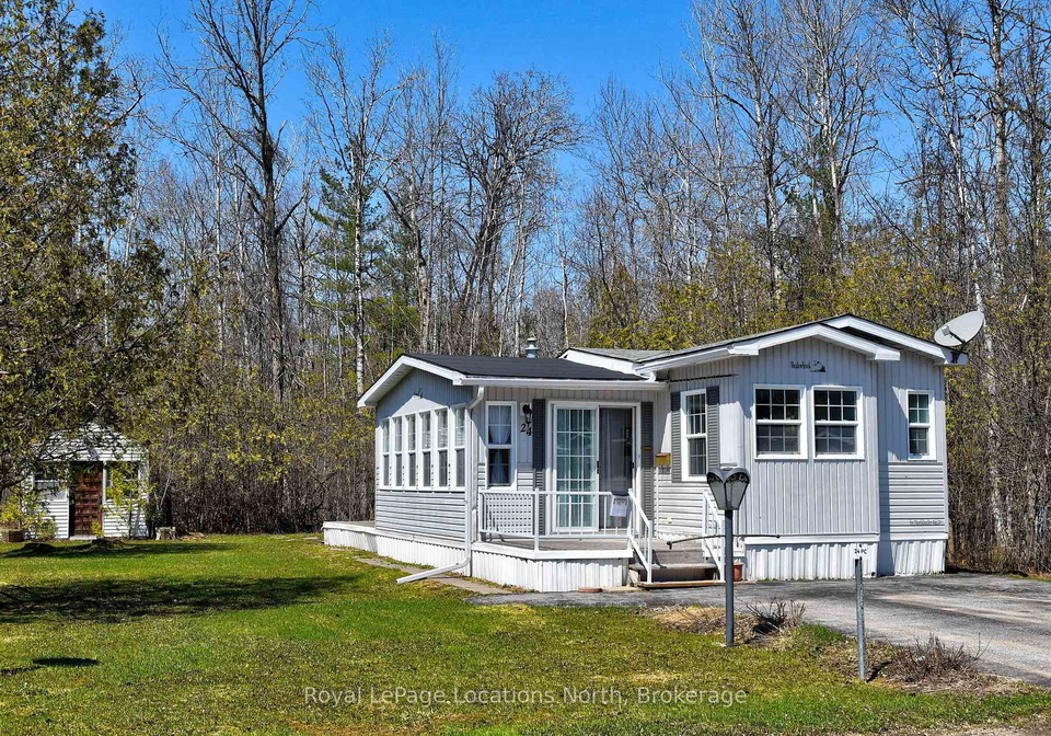 24-prince-charles-avenue-n-springwater-ontario-s12901452