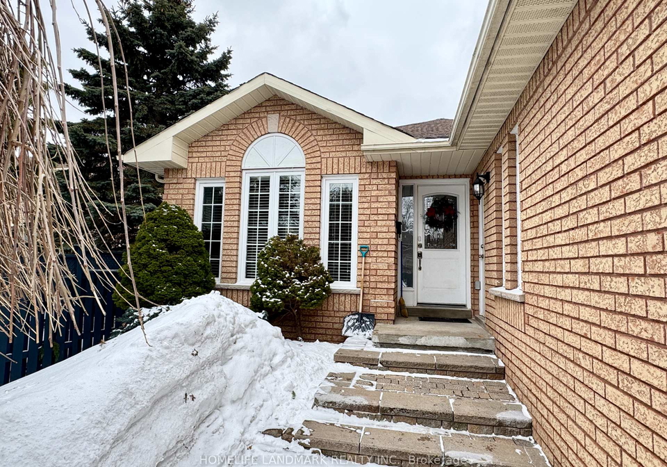 32-simmons-crescent-barrie-ontario-s12901644