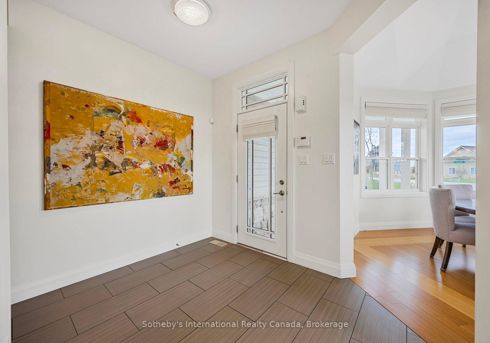 2-swan-lane-tay-ontario-s12902836