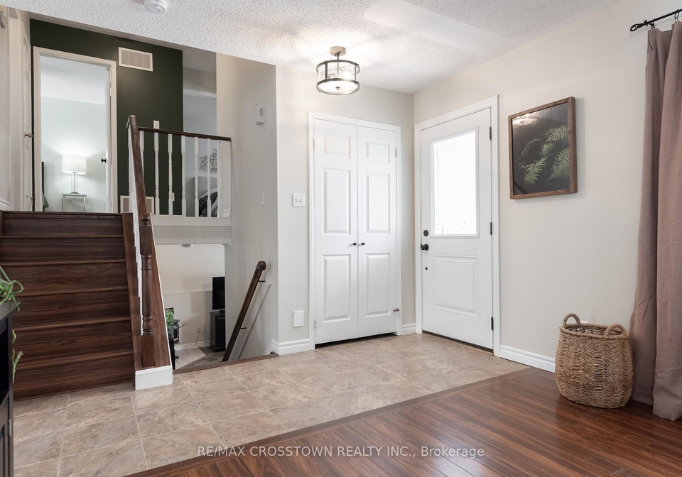 54-foyston-park-circle-springwater-ontario-s12903160
