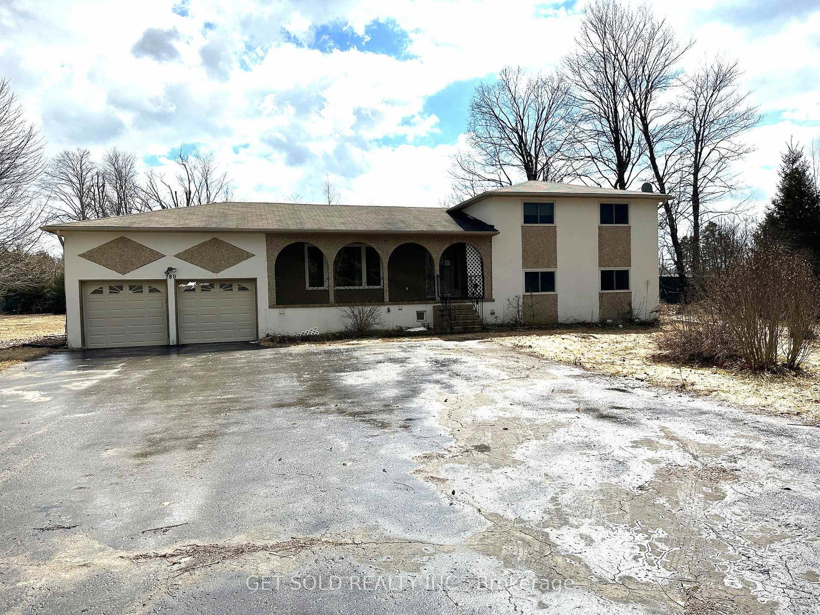 780-essa-road-e-barrie-ontario-s12905306