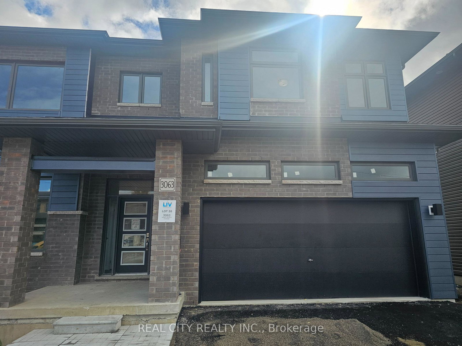 3063-sandy-acres-avenue-severn-ontario-s12905760