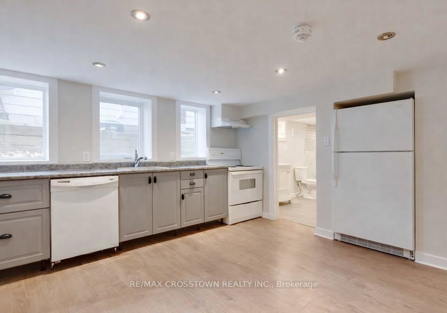 120-dundonald-street-barrie-ontario-s12906396