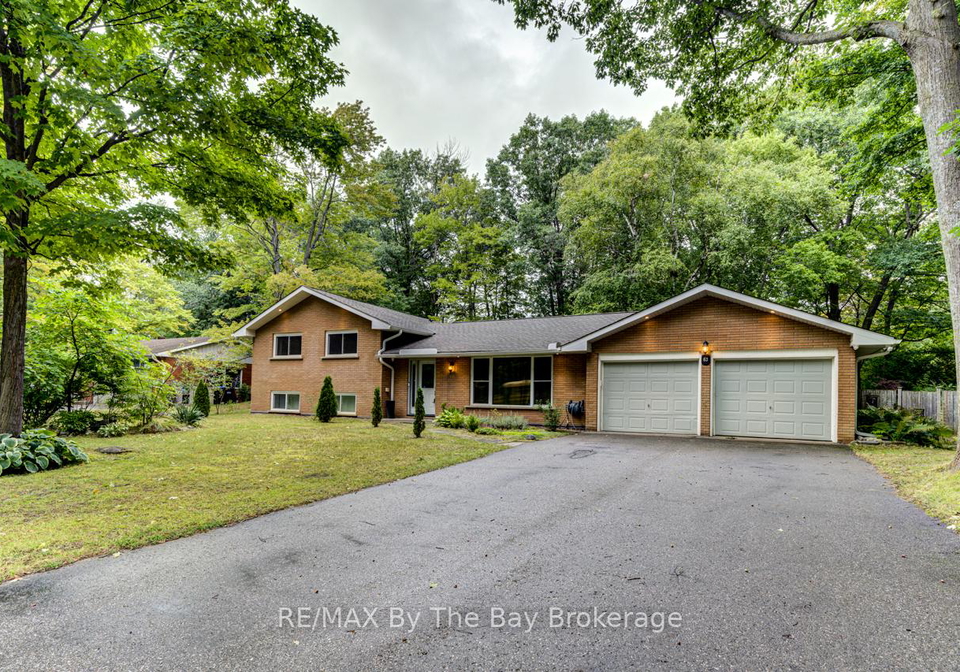 63-rodrium-road-wasaga-beach-ontario-s12909972