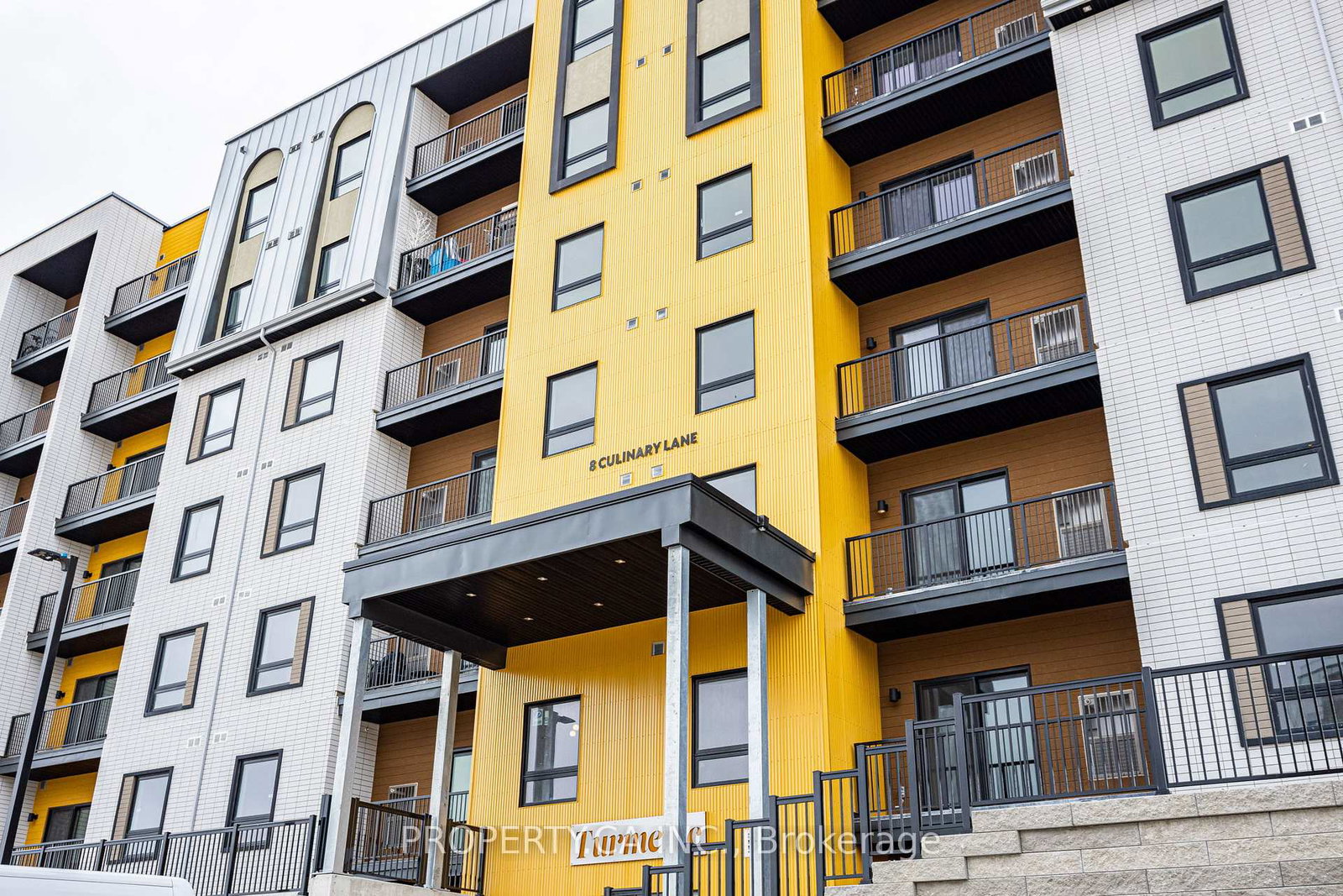 8-culinary-lane-w-barrie-ontario-s12912346