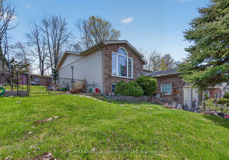 33-anderson-crescent-tay-ontario-s12913092