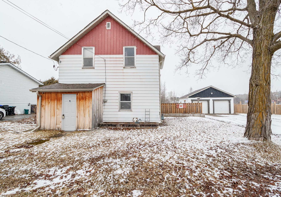 203-montreal-street-clearview-ontario-s12914166